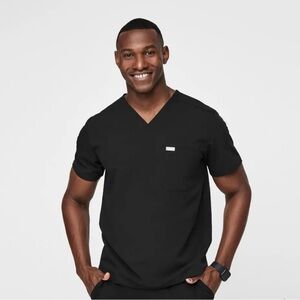 Figs Men's Leon Scrub Top (Personalized)